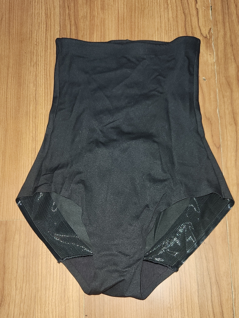 NWOT "Ambrielle" High Waist Shapewear